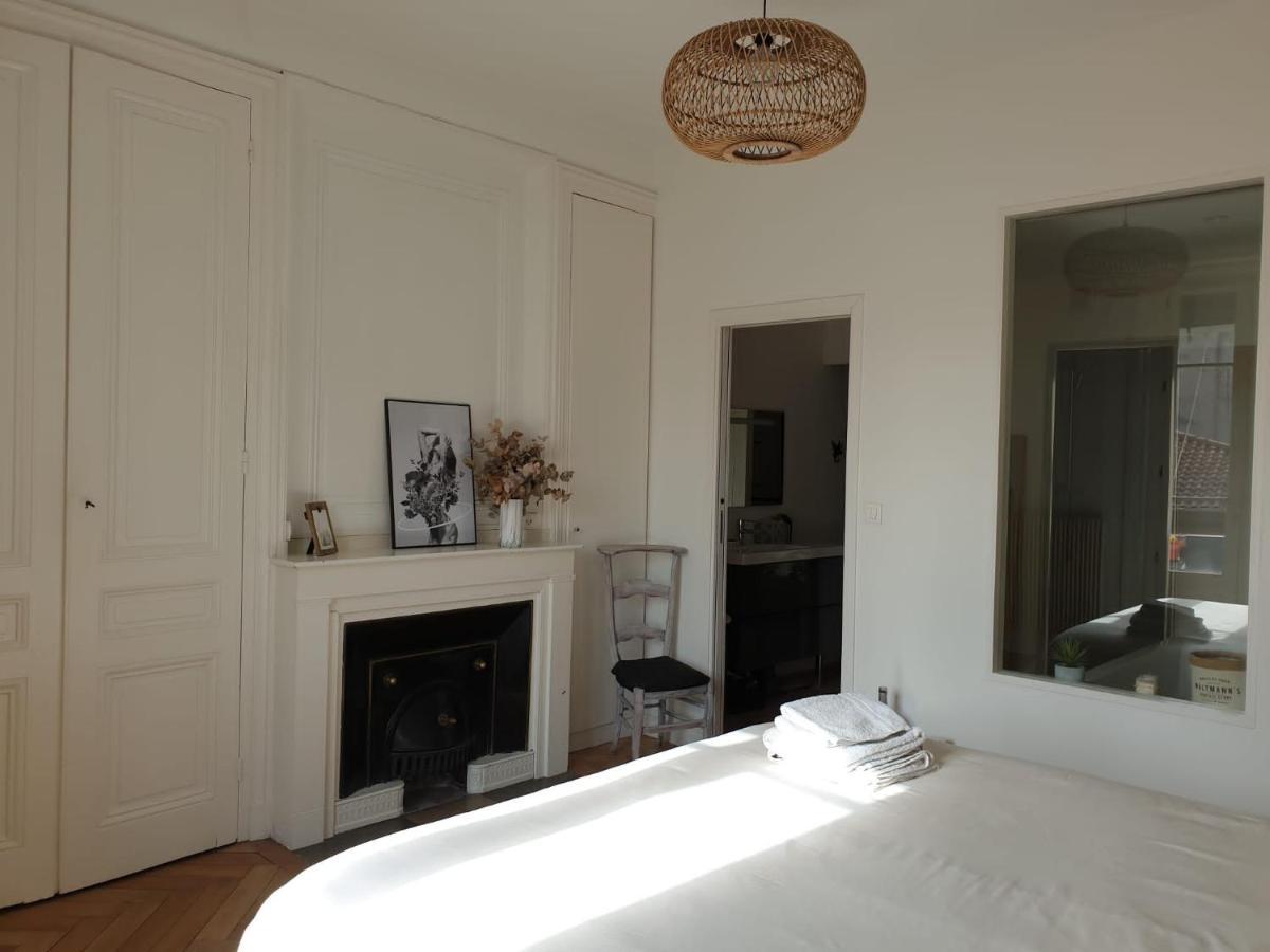 Le Cosy- Croix Rousse Apartment ลียง ภายนอก รูปภาพ